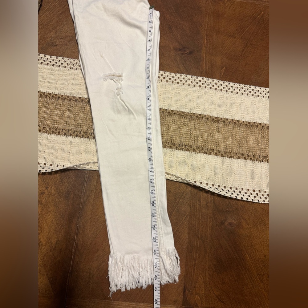 UEC FREE PEOPLE Great Heights Distressed Fringe Frayed Hem White Stretch Sz-25 - Picture 8 of 8